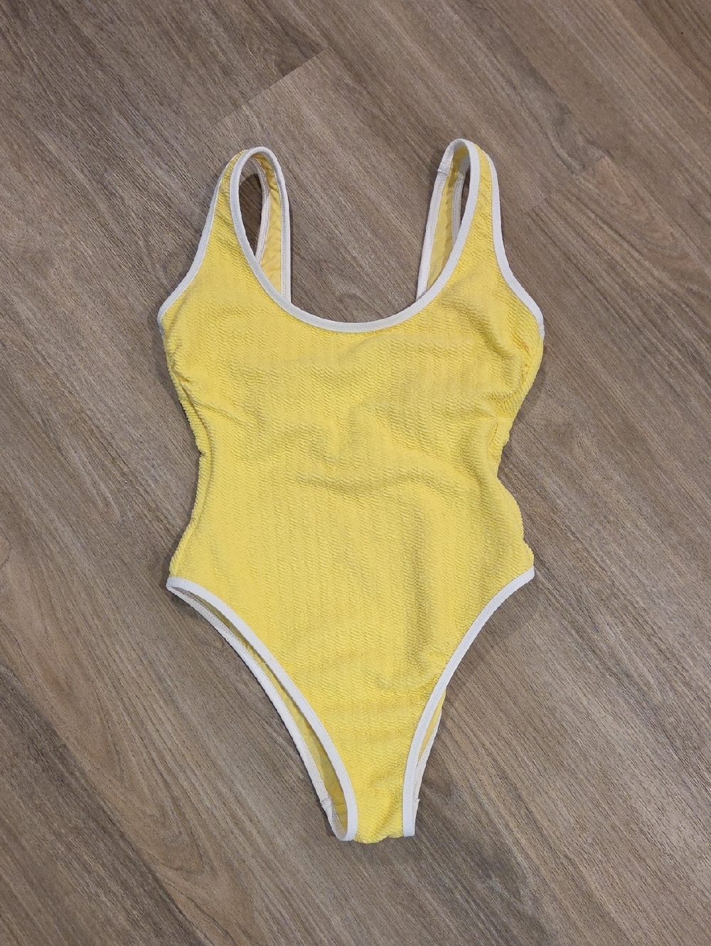Yellow Trim Womens One-Piece Swimsuit No Tags
